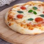 Receita de Massa de Pizza Caseira com Fermentação Natural - Levain